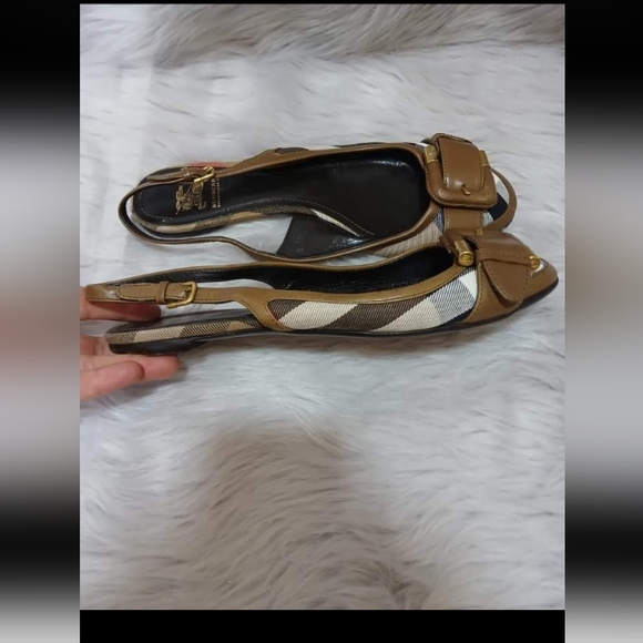 Barberry Check Plaid Slingback Flates size 38.5 - Picture 2 of 6